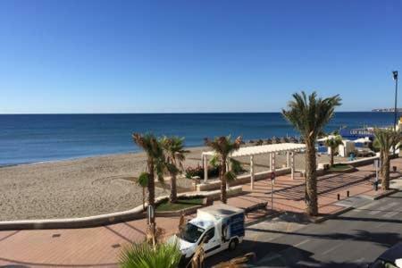 Espectacular 1ª Linea De Playa...Te Enamoraras!!! Apartman Fuengirola Kültér fotó