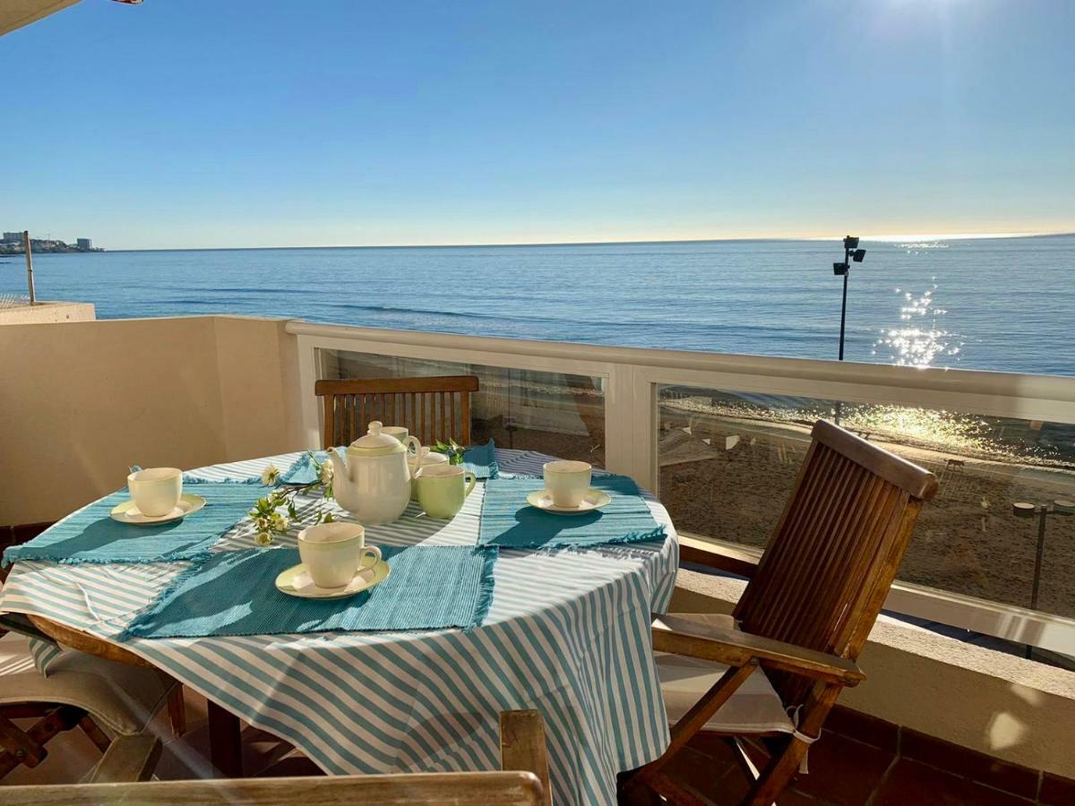 Espectacular 1ª Linea De Playa...Te Enamoraras!!! Apartman Fuengirola Kültér fotó